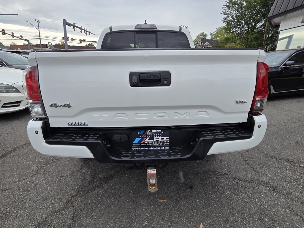 2016 Toyota Tacoma Limited photo 8