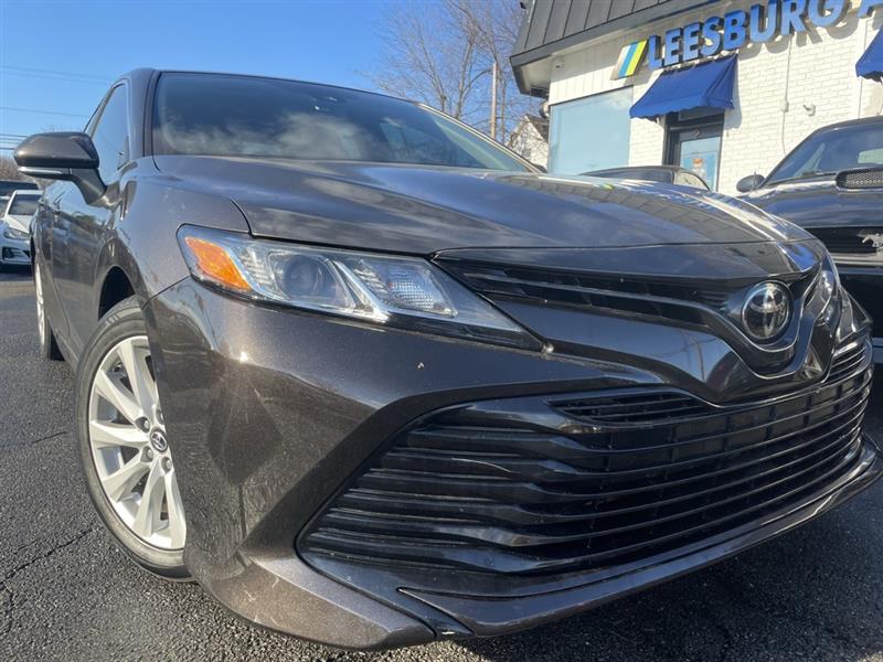 2019 TOYOTA CAMRY  LE