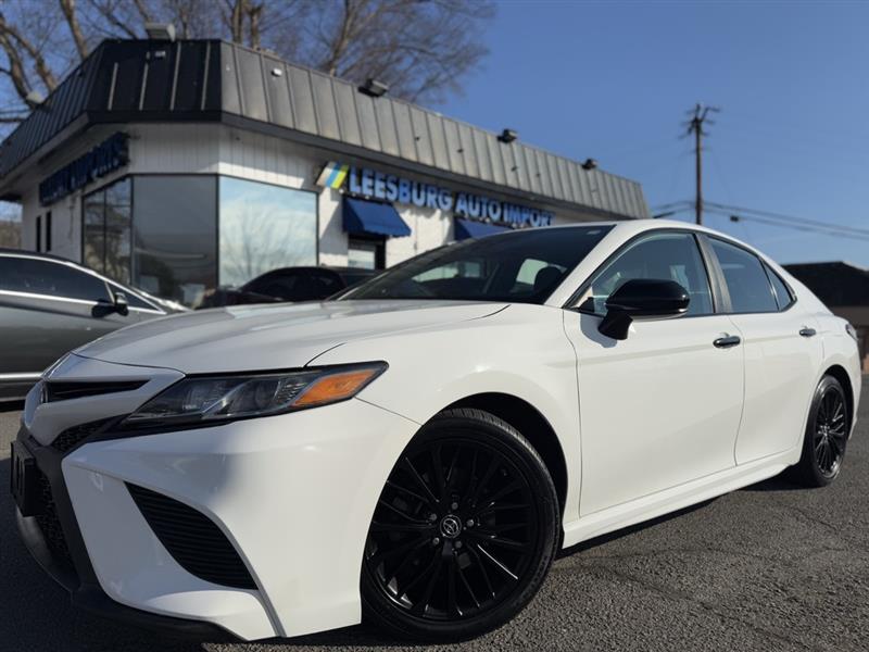 2019 TOYOTA CAMRY SE