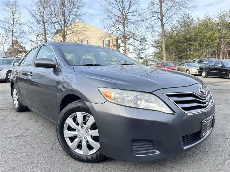 2010 TOYOTA CAMRY  LE