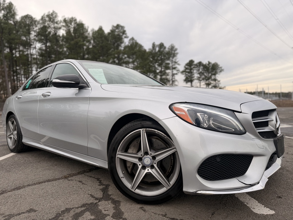 2016 Mercedes-Benz C-Class C300's photo
