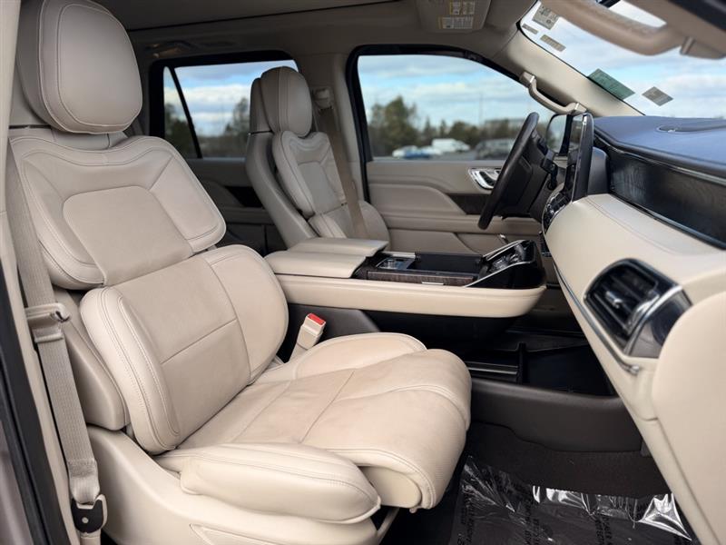 2018 LINCOLN NAVIGATOR RESERVE