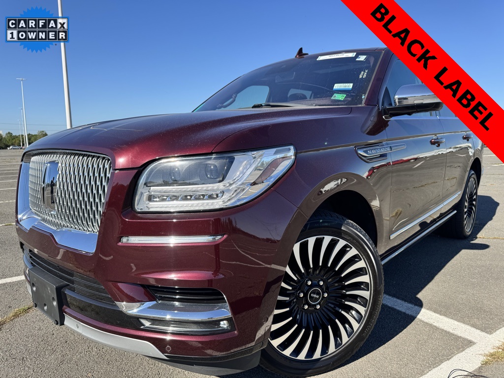 2020 Lincoln Navigator Black Label photo 2