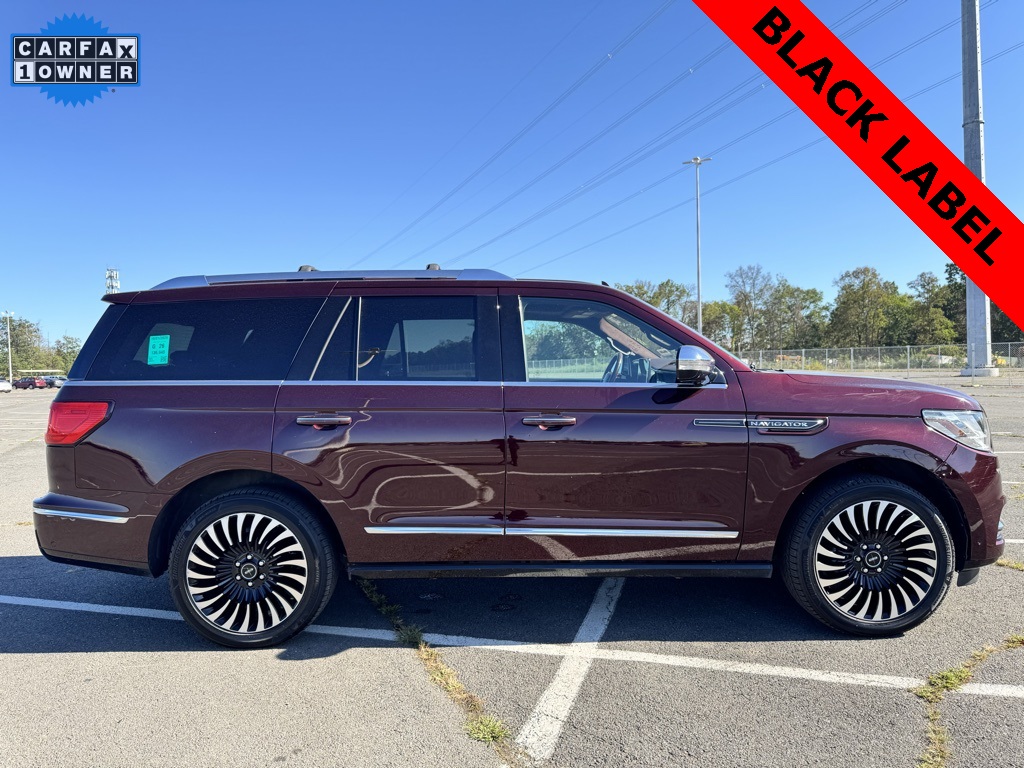 2020 Lincoln Navigator Black Label photo 6