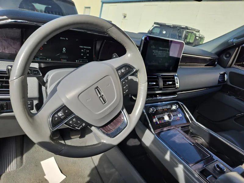 2020 LINCOLN NAVIGATOR L RESERVE
