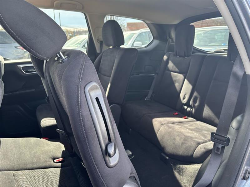 2013 NISSAN PATHFINDER SV