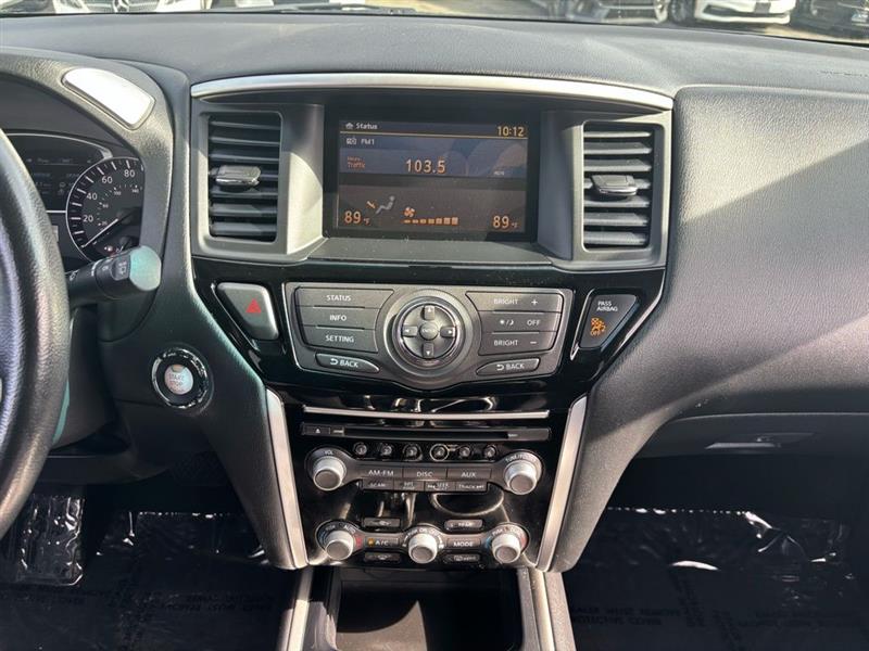 2013 NISSAN PATHFINDER SV