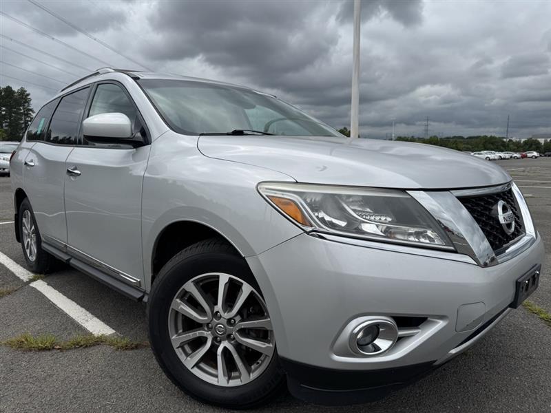 2013 NISSAN PATHFINDER SL