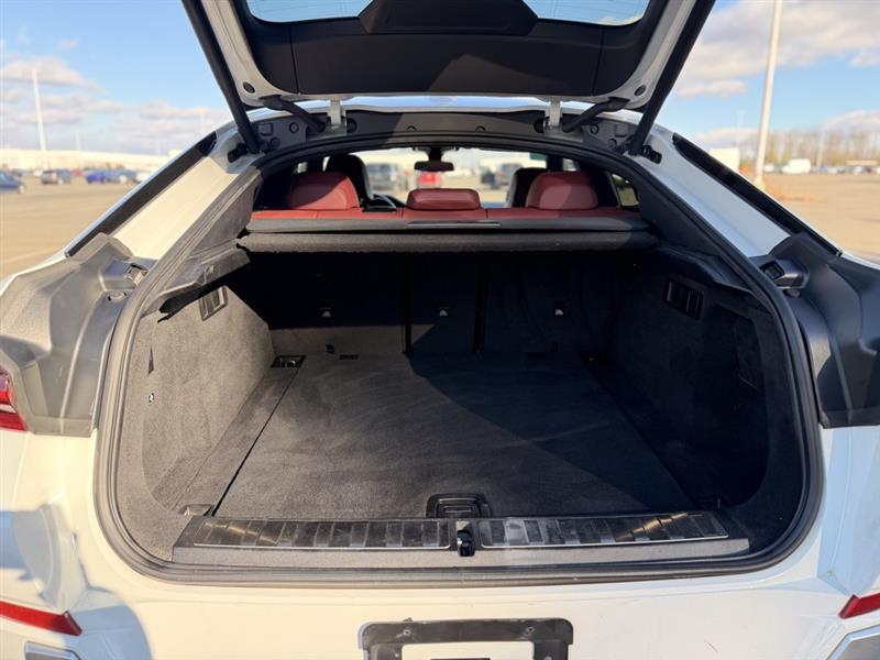 2021 BMW X6 XDRIVE40I