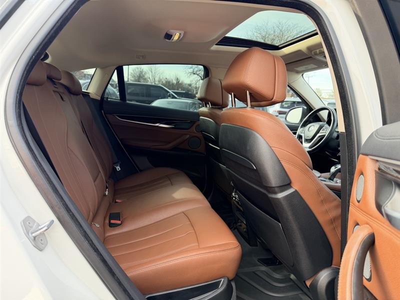 2016 BMW X6 XDRIVE50I