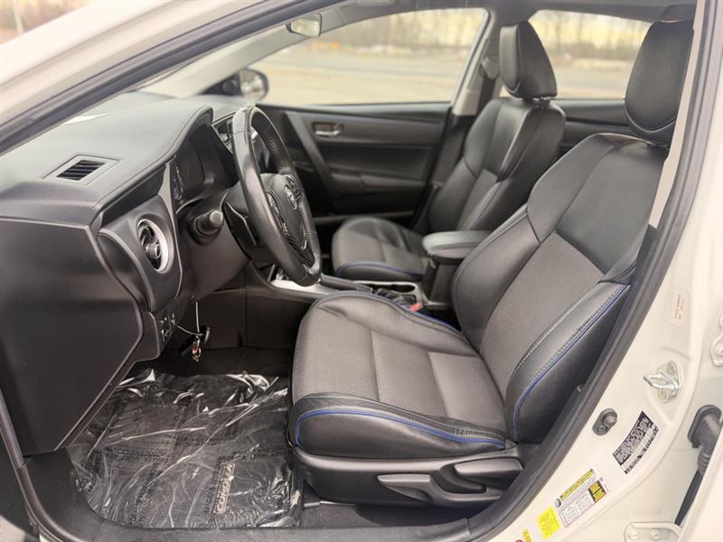 2018 TOYOTA COROLLA SE