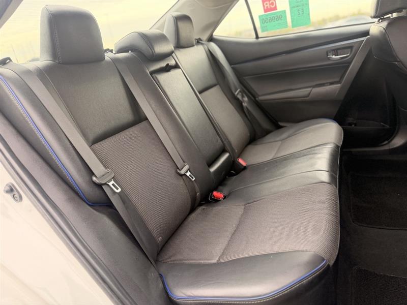 2018 TOYOTA COROLLA SE