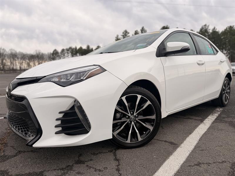 2018 TOYOTA COROLLA SE