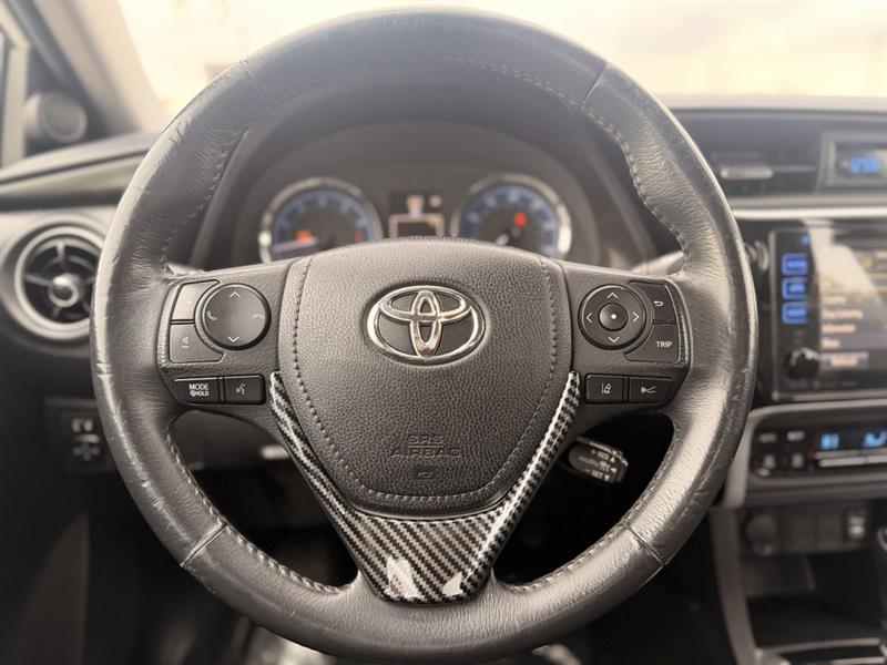 2018 TOYOTA COROLLA SE