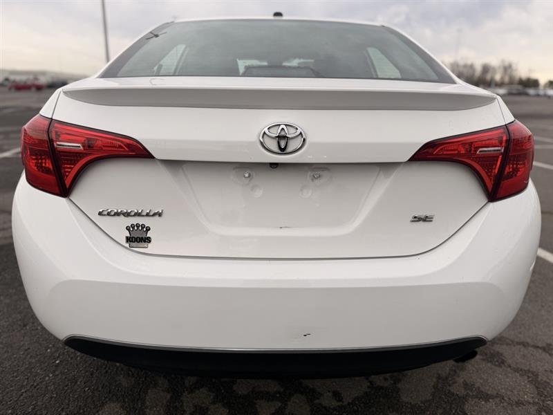 2018 TOYOTA COROLLA SE