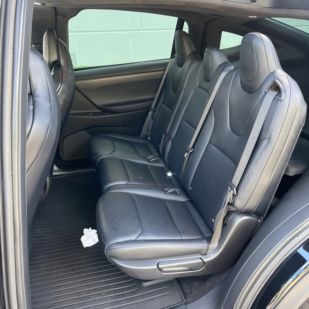2018 Tesla Model X 75D photo 10