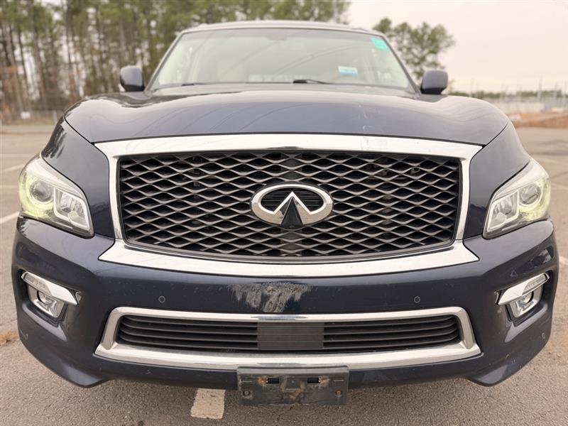 2017 INFINITI QX80 