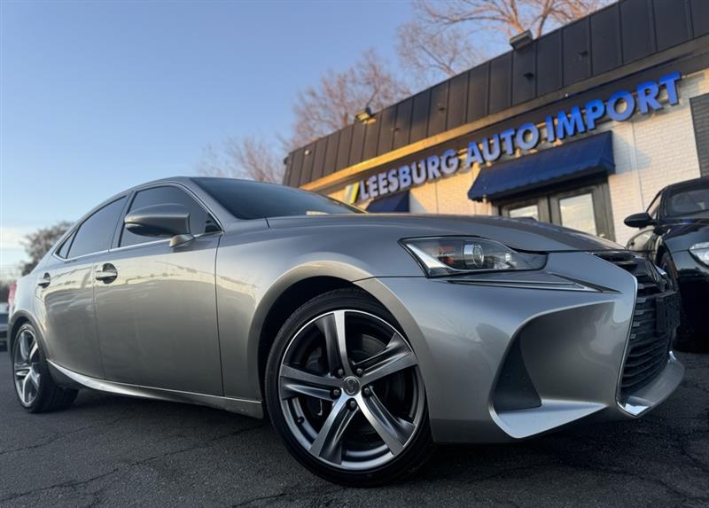 2017 LEXUS IS 300 