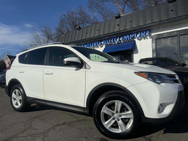 2014 TOYOTA RAV4 XLE