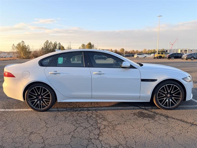 2020 JAGUAR XF 30t Checkered Flag Limited Edition