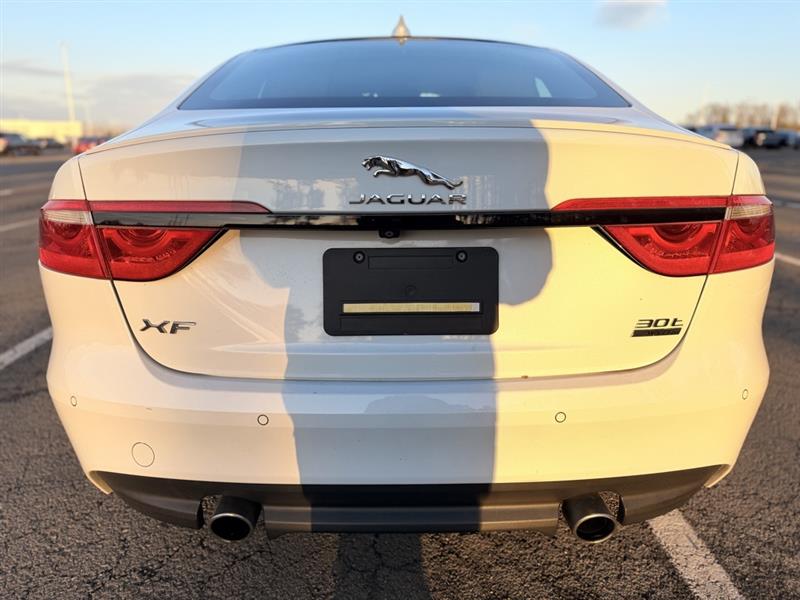2020 JAGUAR XF 30t Checkered Flag Limited Edition