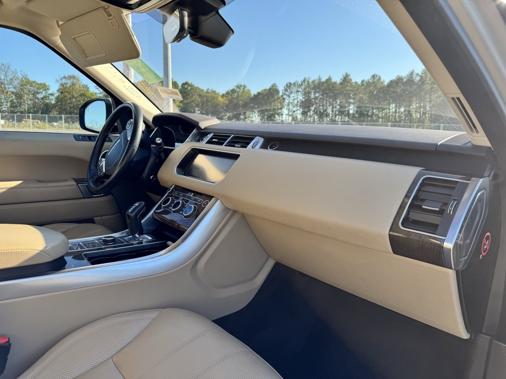 2017 Land Rover Range Rover Sport SuperCharged HSE photo 10