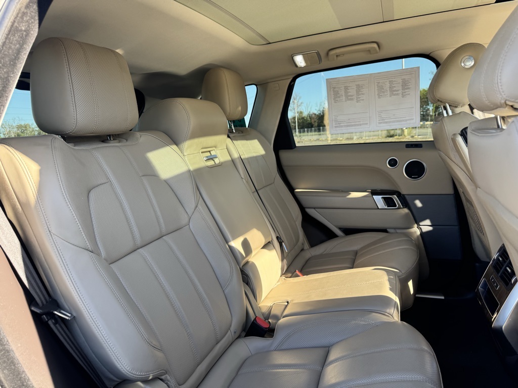 2017 Land Rover Range Rover Sport SuperCharged HSE photo 13
