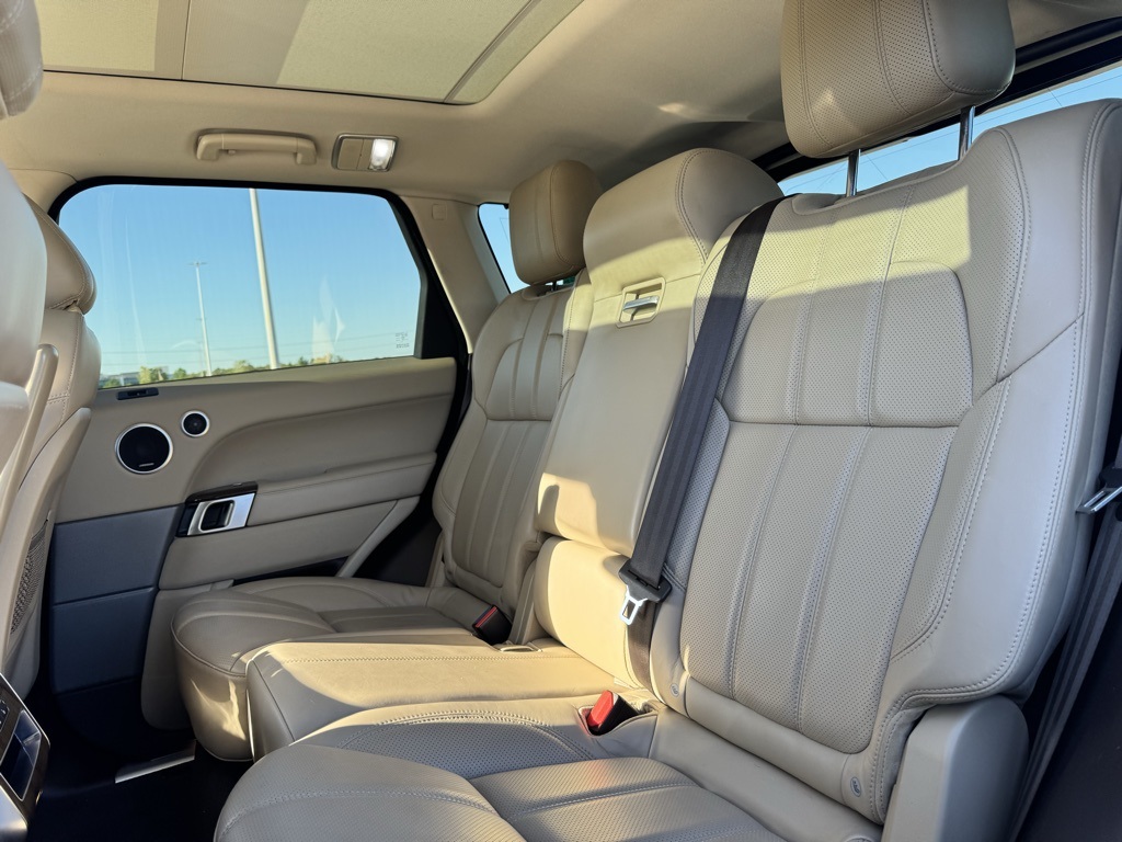 2017 Land Rover Range Rover Sport SuperCharged HSE photo 14