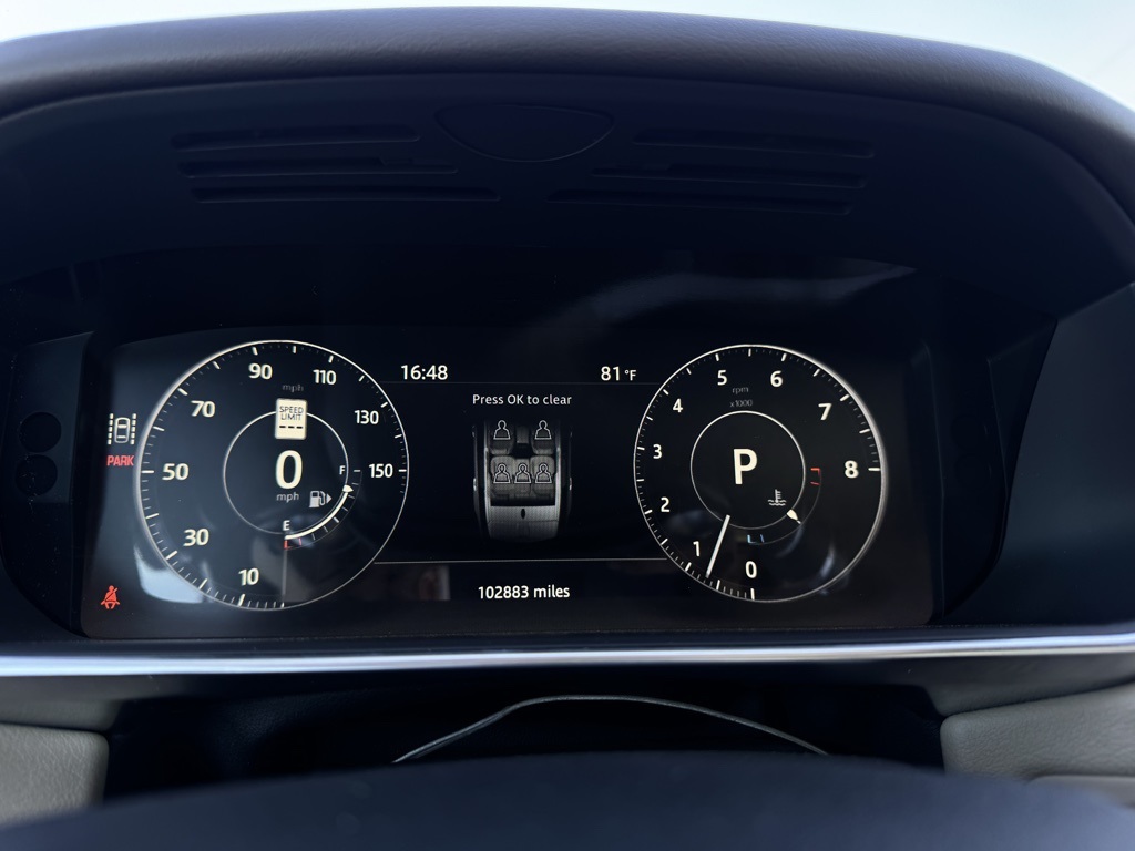 2017 Land Rover Range Rover Sport SuperCharged HSE photo 23