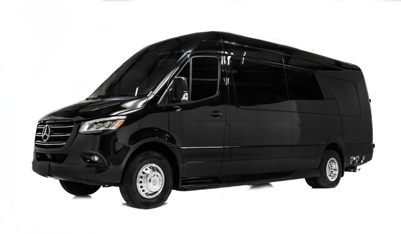 2020 Mercedes-Benz Sprinter Cargo Van Base's photo