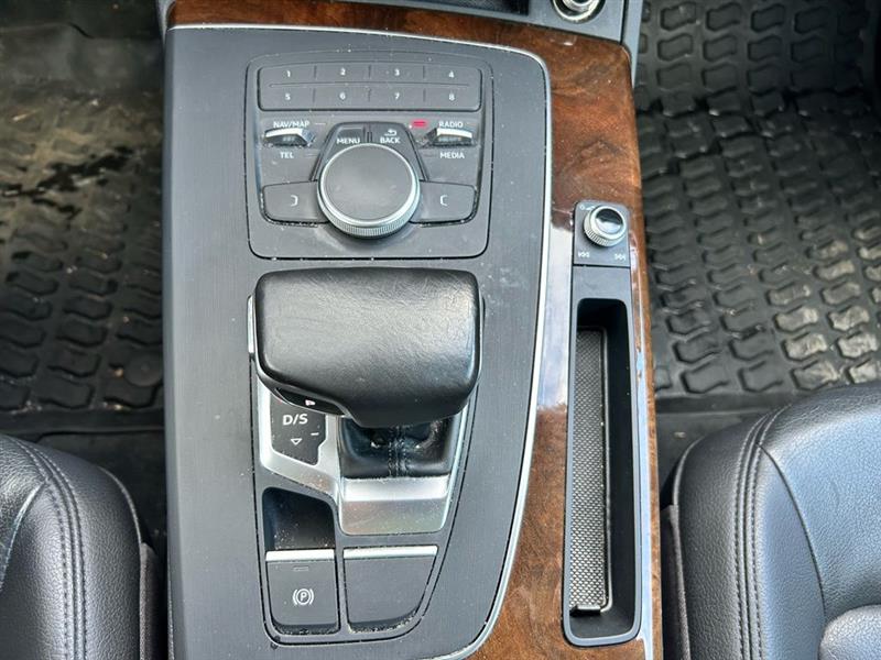 2018 AUDI Q5 PREMIUM/TECH PREMIUM