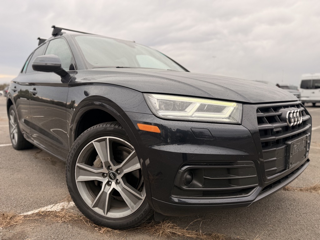 2020 Audi Q5 Premium Plus's photo