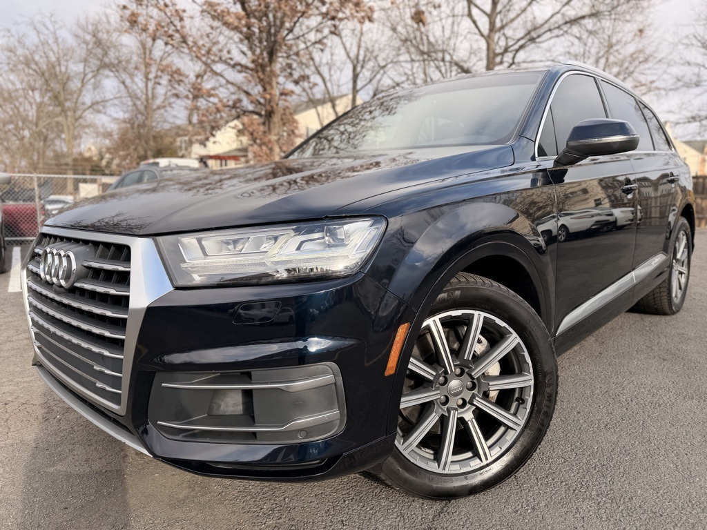 2017 Audi Q7 Premium Plus's photo