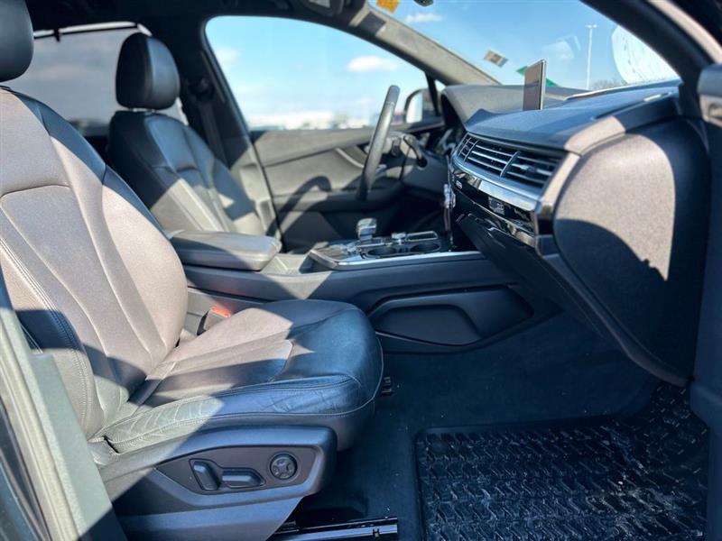 2017 AUDI Q7 PRESTIGE