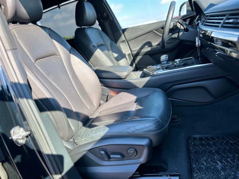 2017 AUDI Q7 PRESTIGE