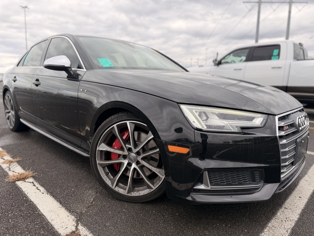 2018 Audi S4 Premium Plus's photo