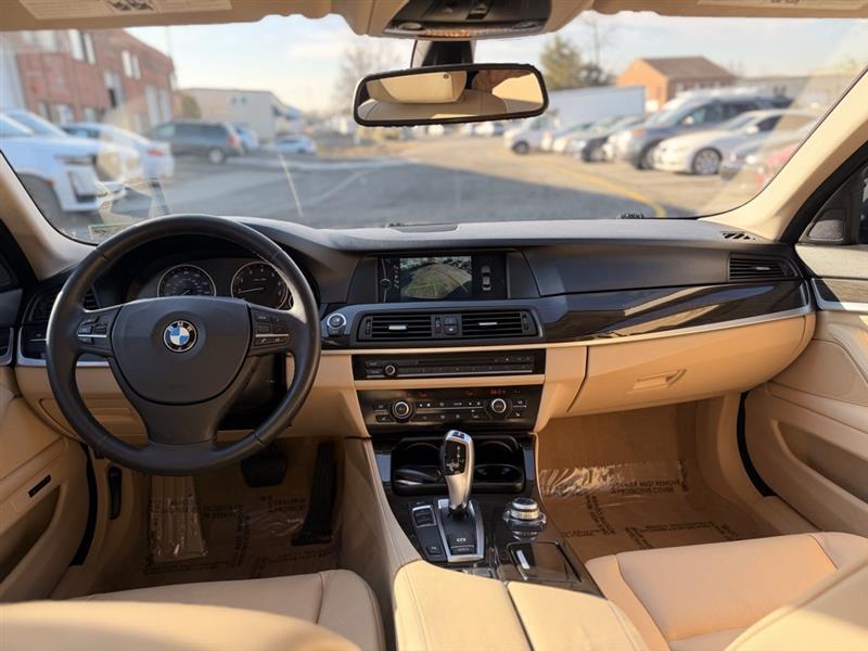 2012 BMW 528I 