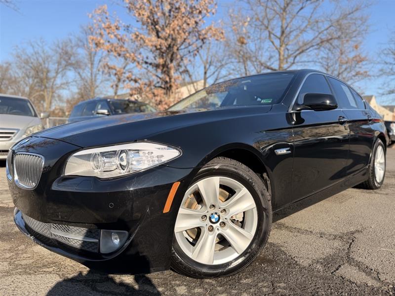 2012 BMW 528I 