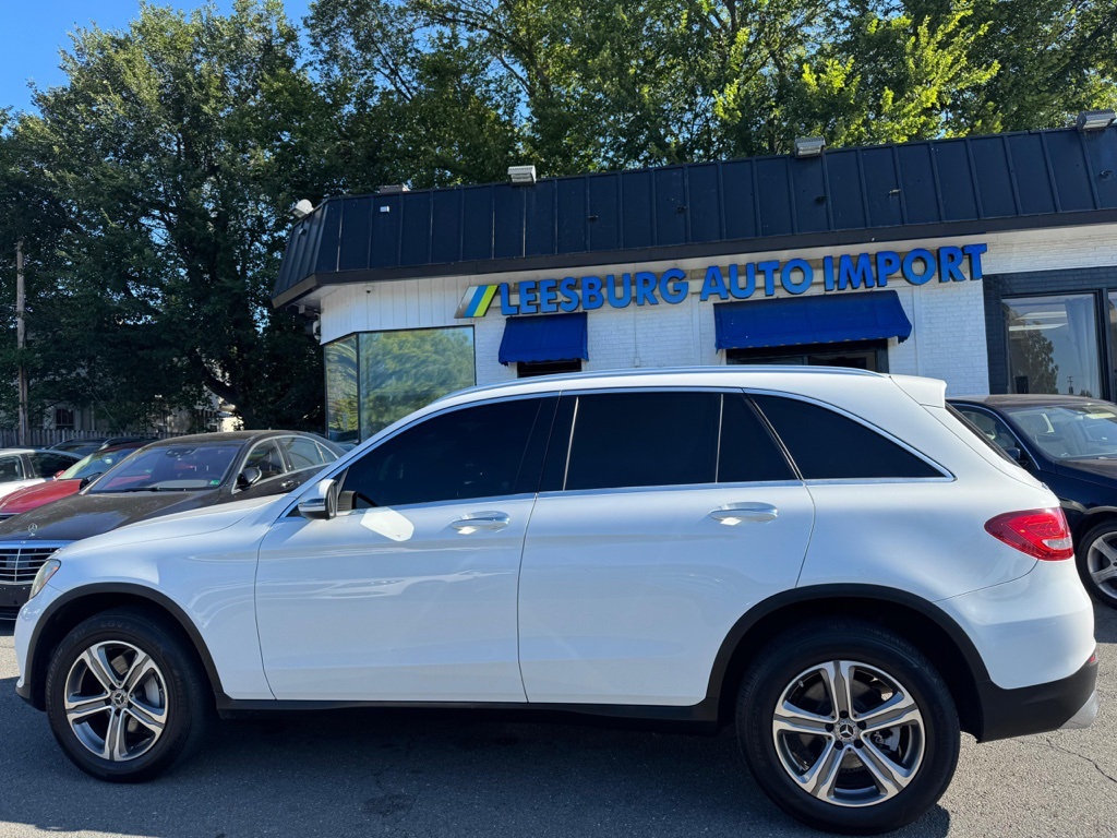 2019 Mercedes Benz GLC 300 photo 4