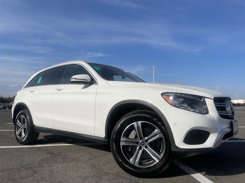 2019 MERCEDES-BENZ GLC300 4MATIC