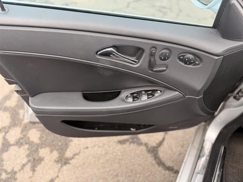 2008 MERCEDES-BENZ CLS550 