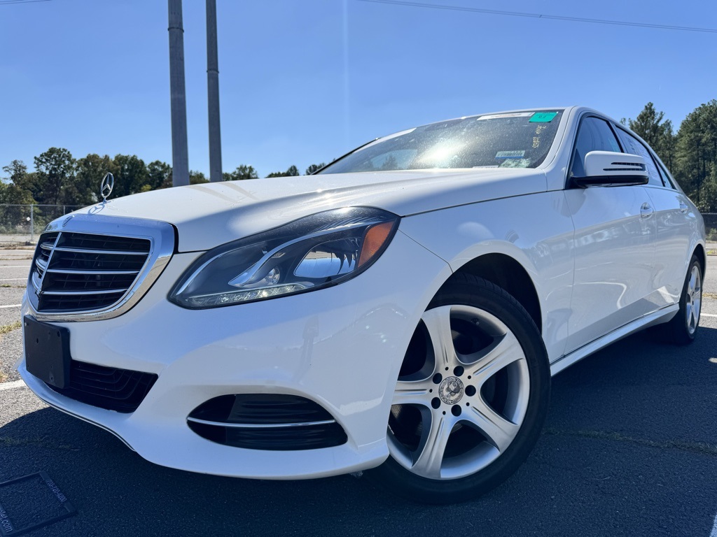 2014 Mercedes Benz E 350 photo 2