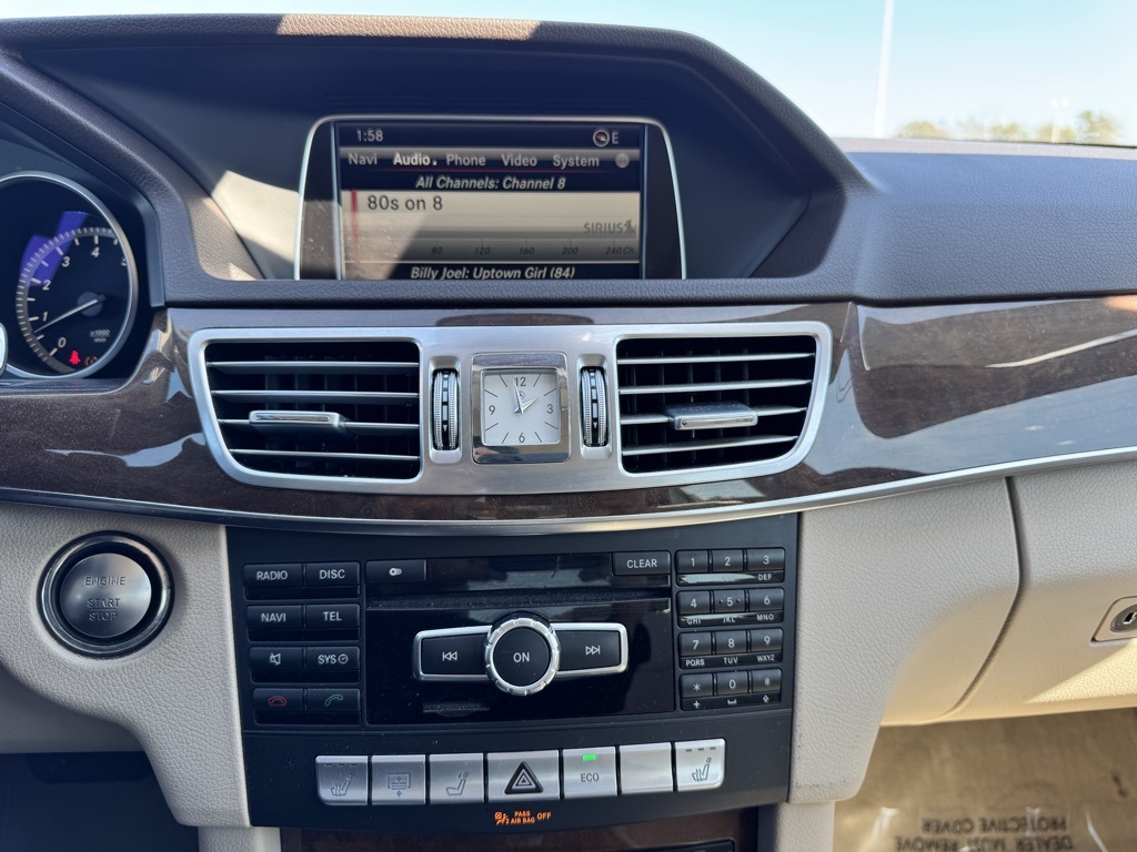 2014 Mercedes Benz E 350 photo 26