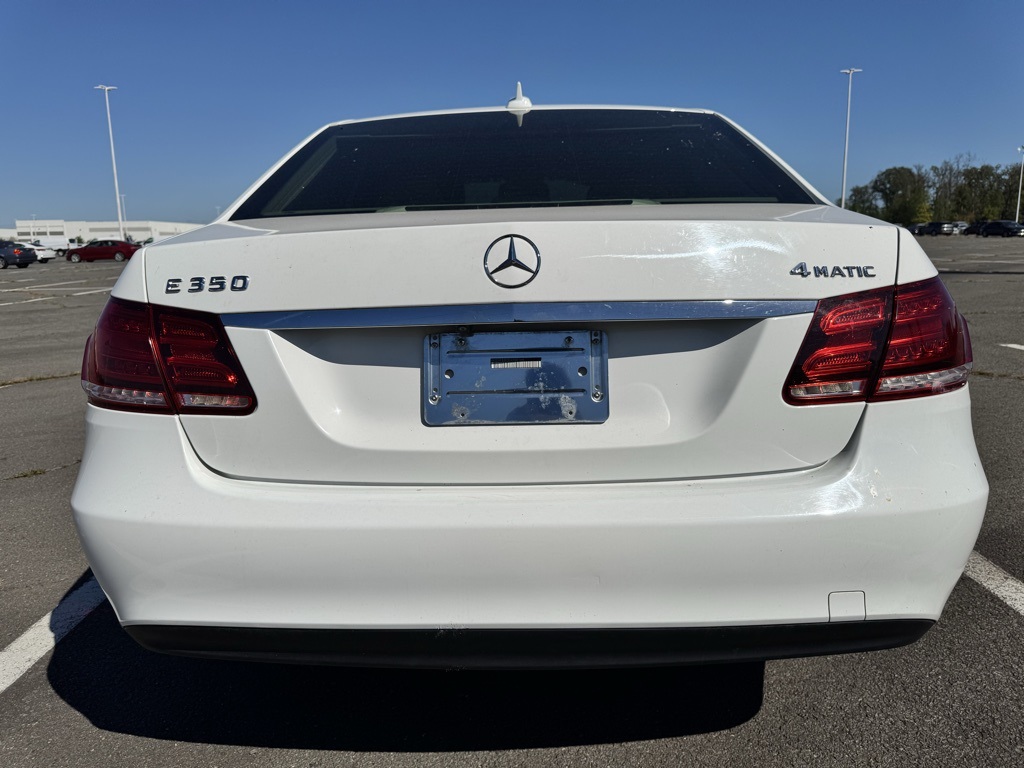 2014 Mercedes Benz E 350 photo 7