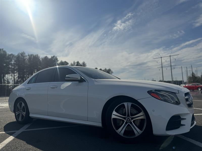 2017 MERCEDES-BENZ E300 