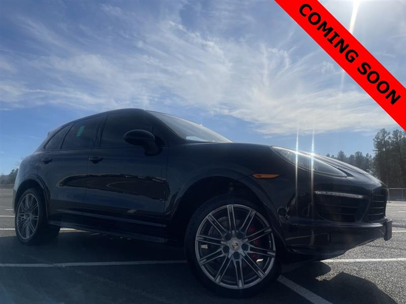 2013 PORSCHE CAYENNE GTS