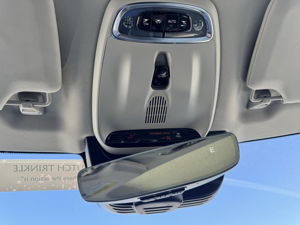 2021 Volvo XC90 Recharge T8 Inscription photo 26