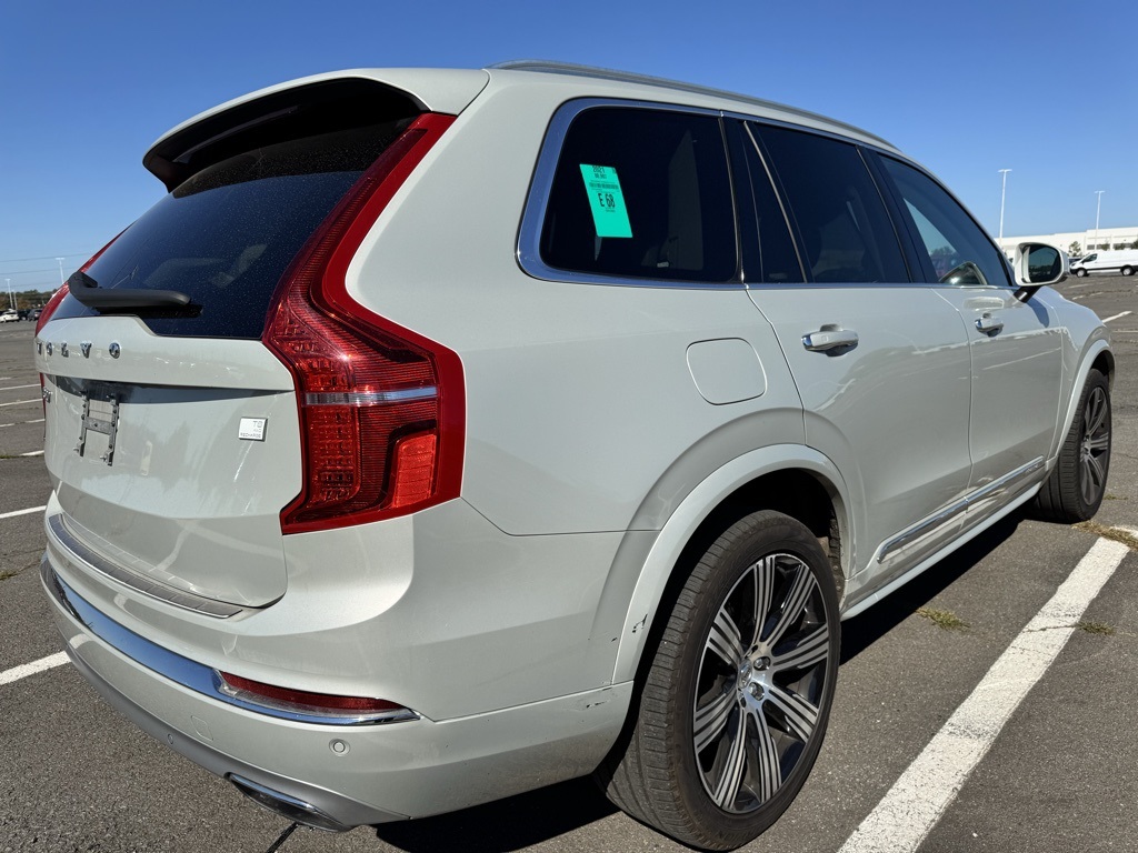 2021 Volvo XC90 Recharge T8 Inscription photo 2