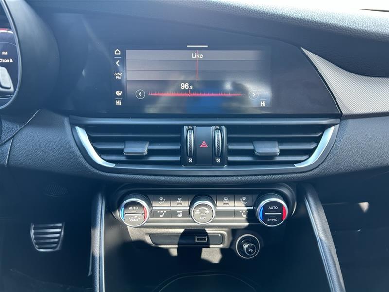 2024 ALFA ROMEO GIULIA TI