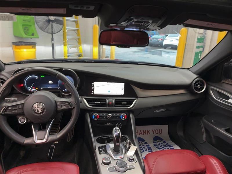 2024 ALFA ROMEO GIULIA TI